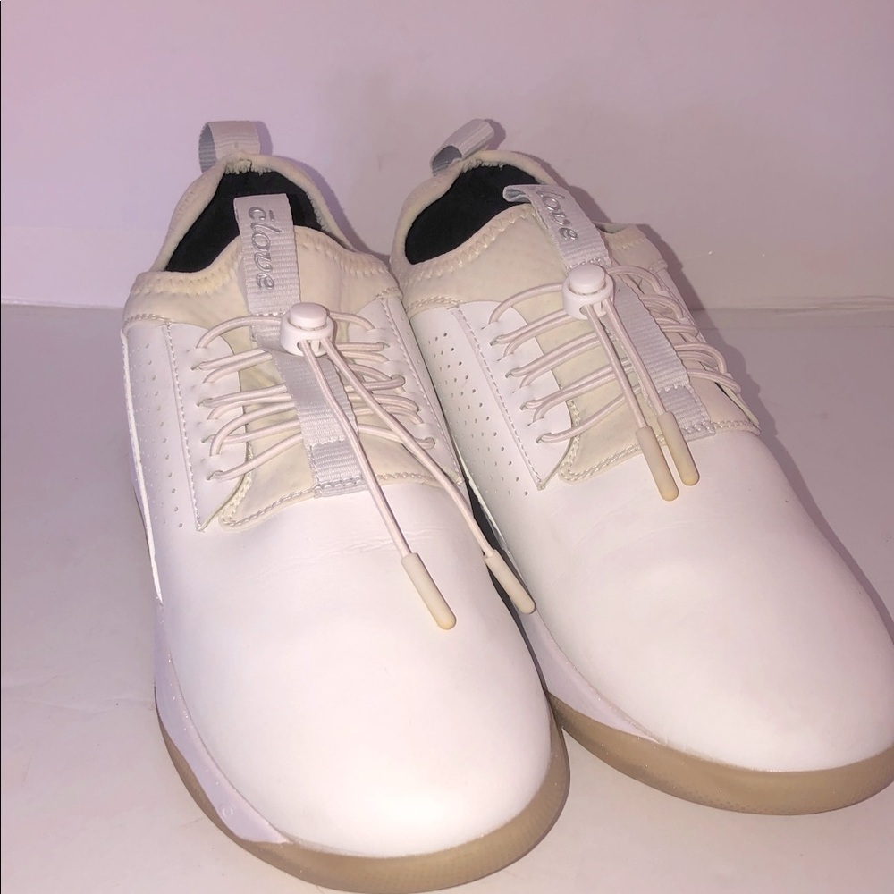 Clove White Nursing/Medical Shoes Sneakers